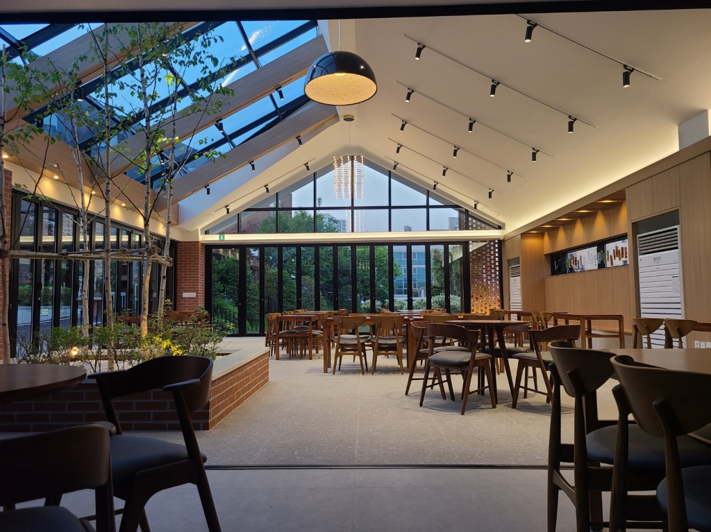 대방동성당 담장 난간 보수 및 휴게시설 증축공사 준공